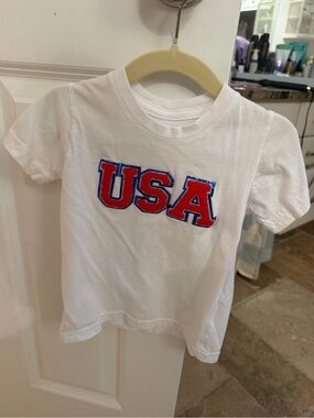 Wink White Short-Sleeve Tee with Red & Blue USA Graphic